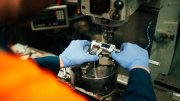 Mechanical Fitters and Electrical Technicians